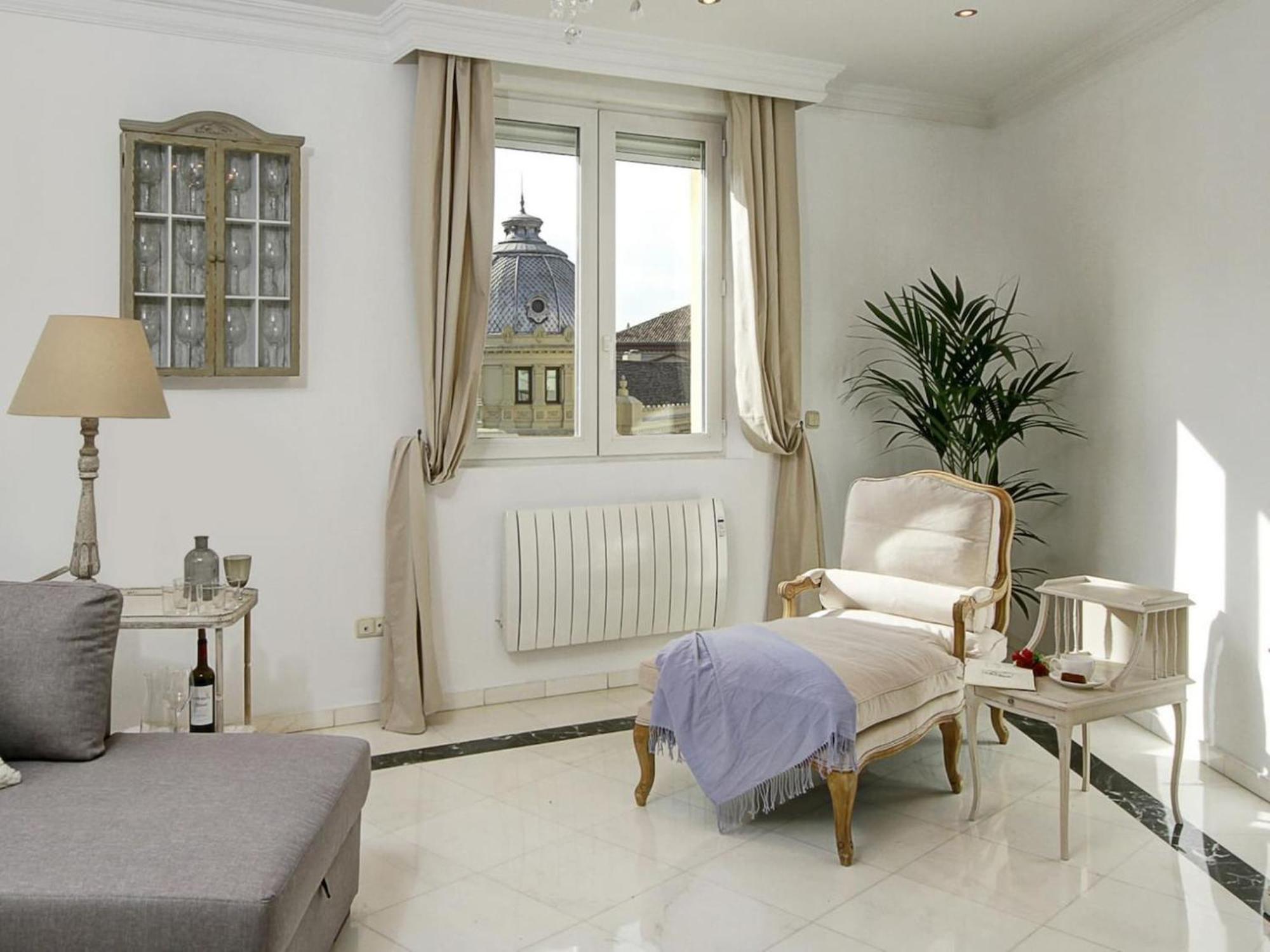 Chezmoihomes La Belle Epoque Oversized In The Very Heart Of Granada Buitenkant foto