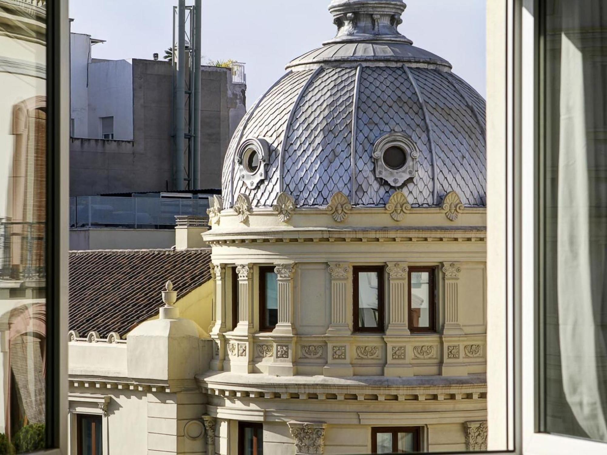 Chezmoihomes La Belle Epoque Oversized In The Very Heart Of Granada Buitenkant foto